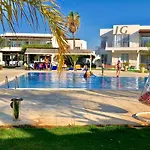 Вилла В Жилом Комплексе Caesar Beach V43R *