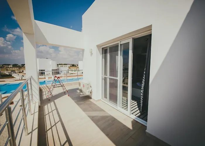 Люксовая Вилла На Берегу Моря 43R Villa *