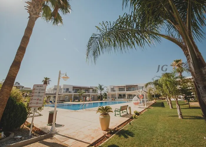 Люксовая Вилла На Берегу Моря 43R * Boghaz